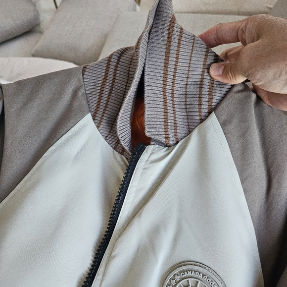 COPY - CANADA GOOSE & NBA COLLECTION W/UNION BOMBER JACKET - Picture 9 of 10